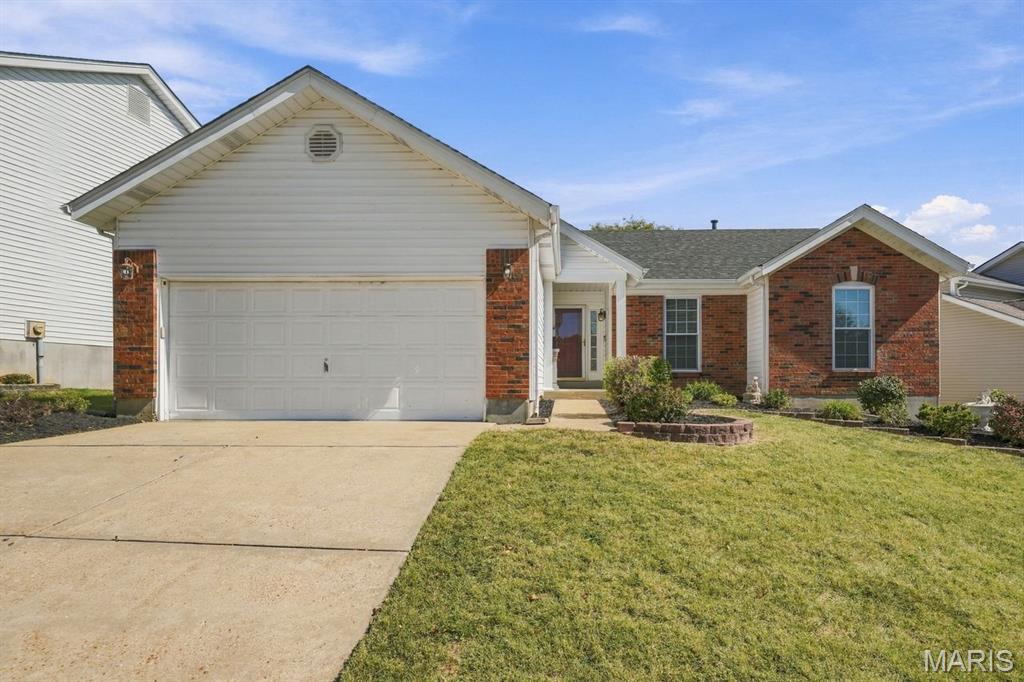 2116 Riding Spur Drive