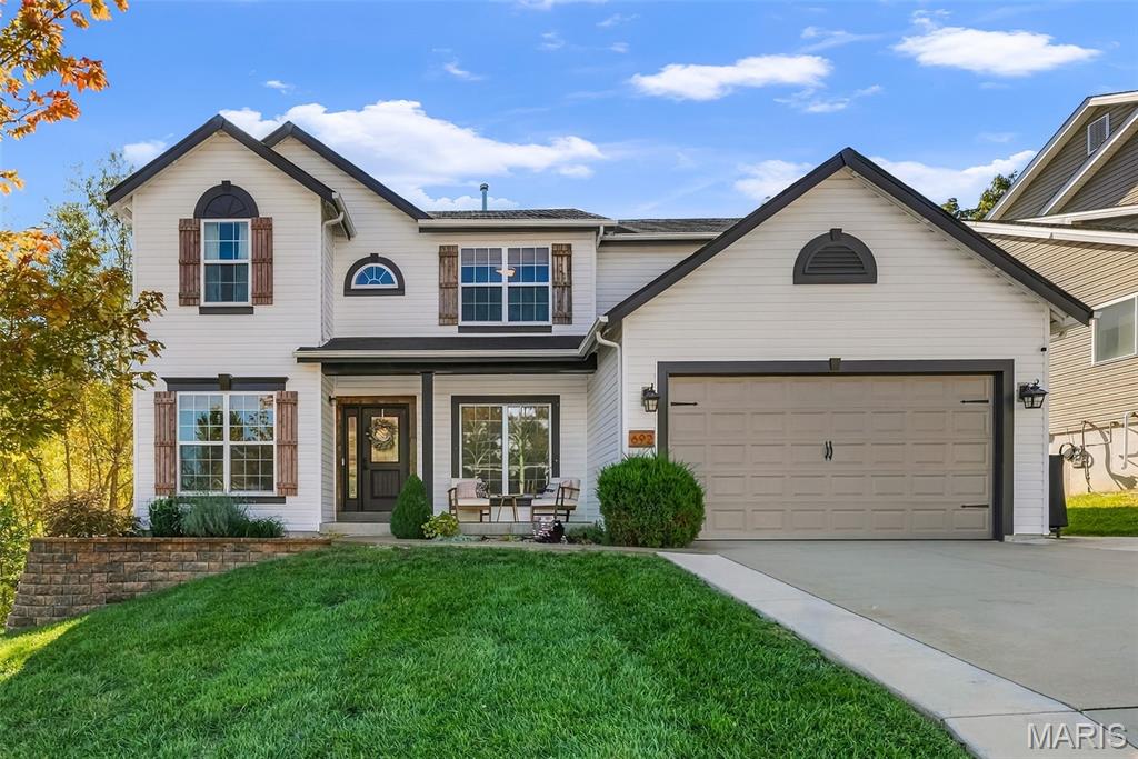 692 Winding Bluffs Drive