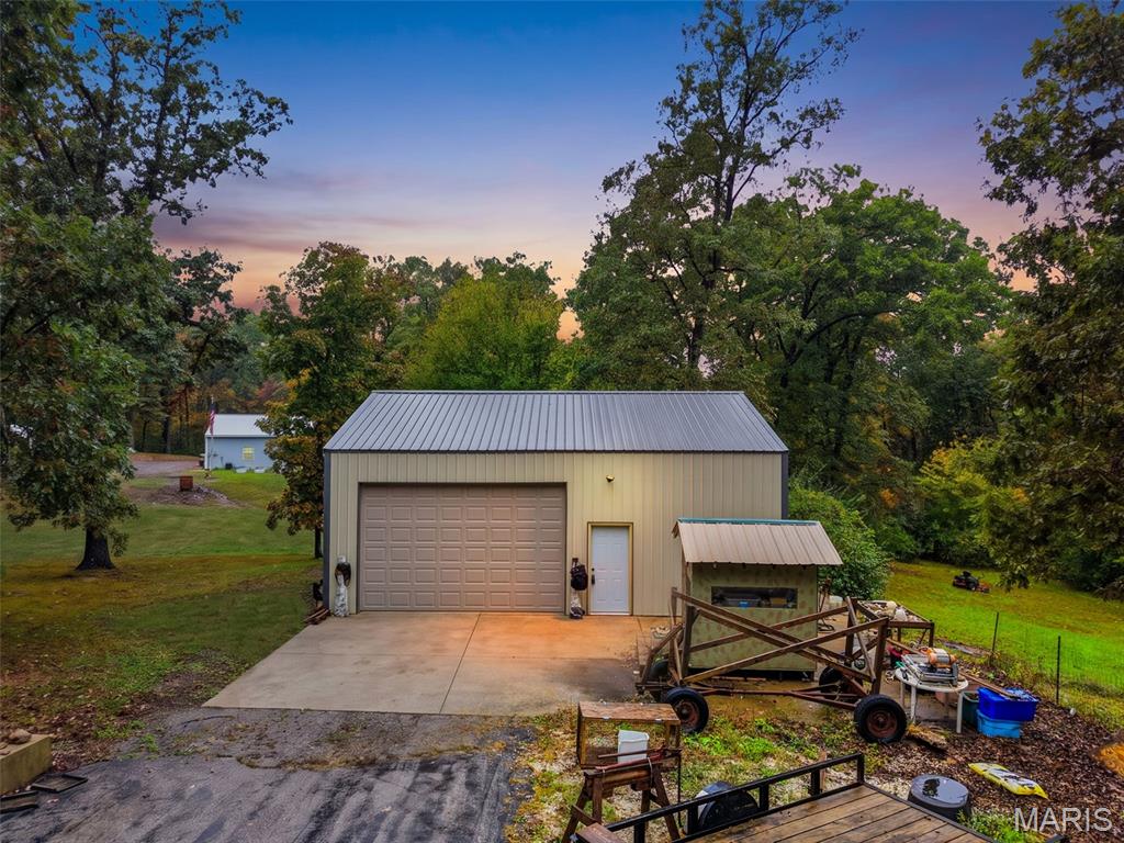 399 Ridge Road