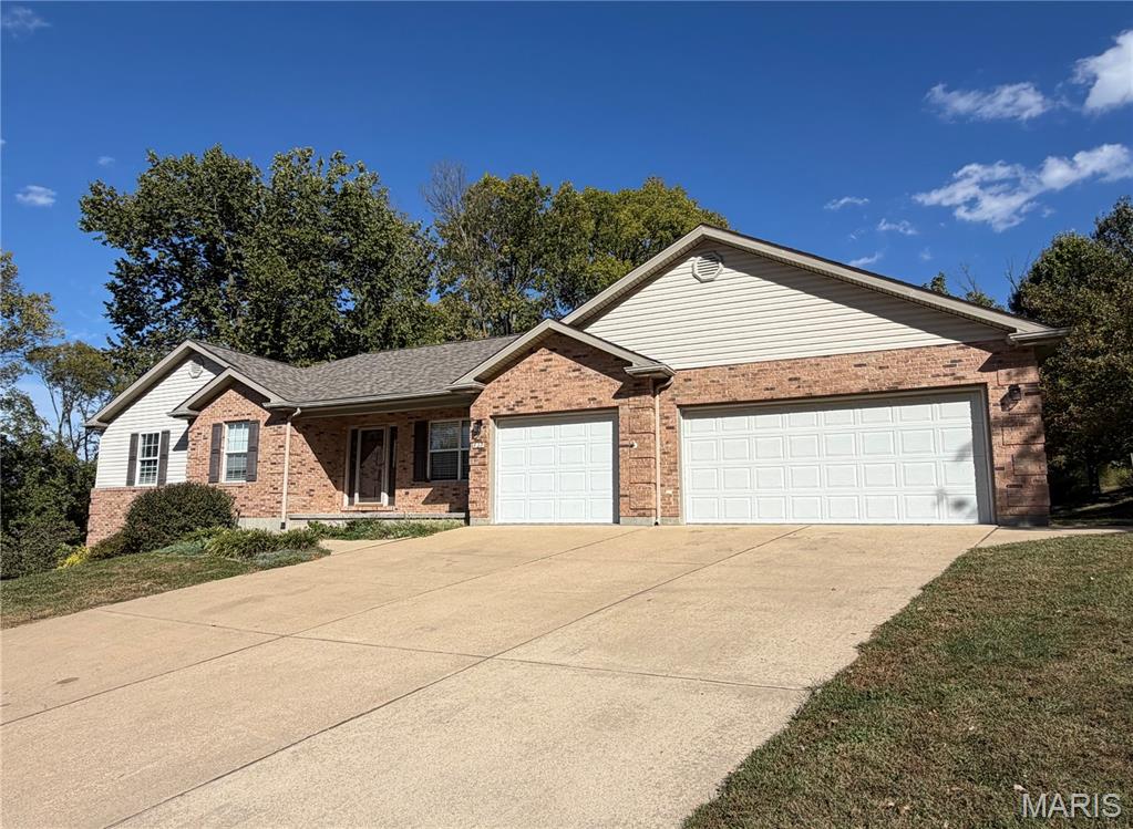 437 Cherie Court