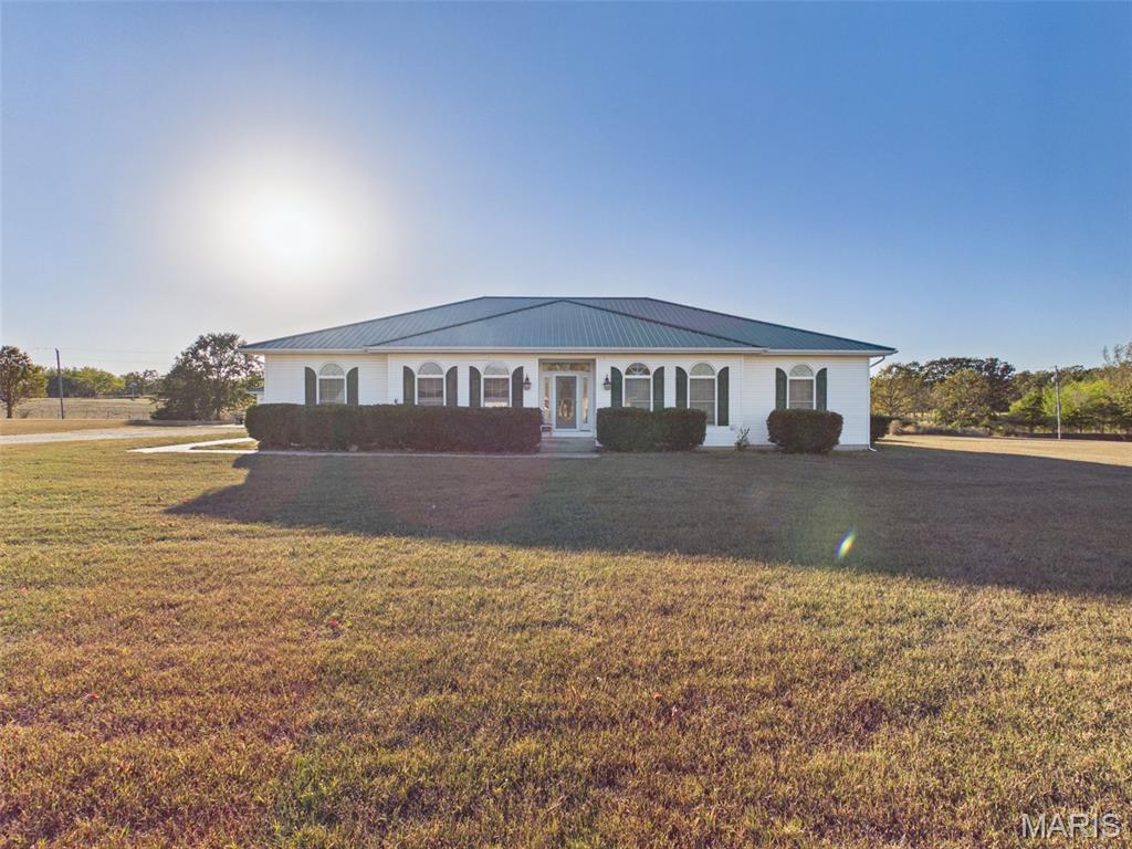 23379 Redwing Lane