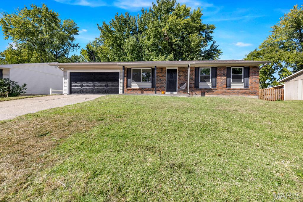 15 Country Hill Road