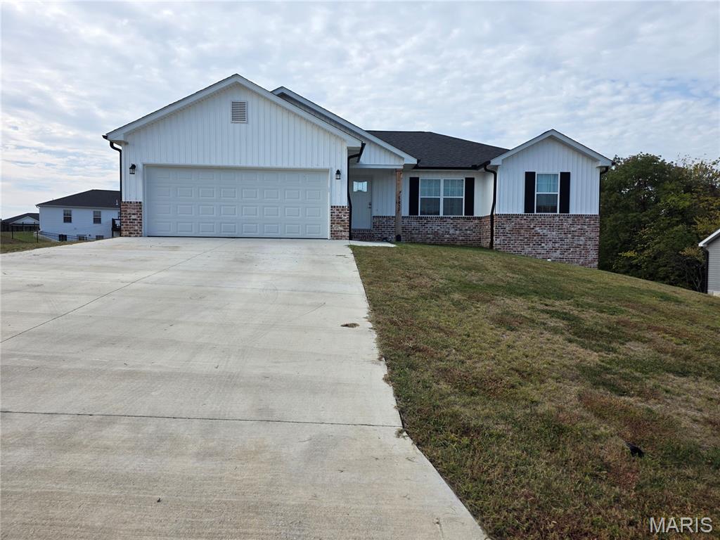 582 Wentworth Drive