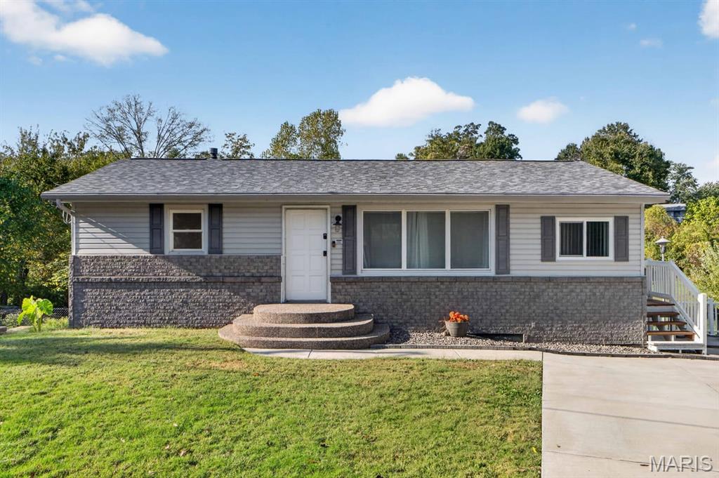 27 Lillian Drive