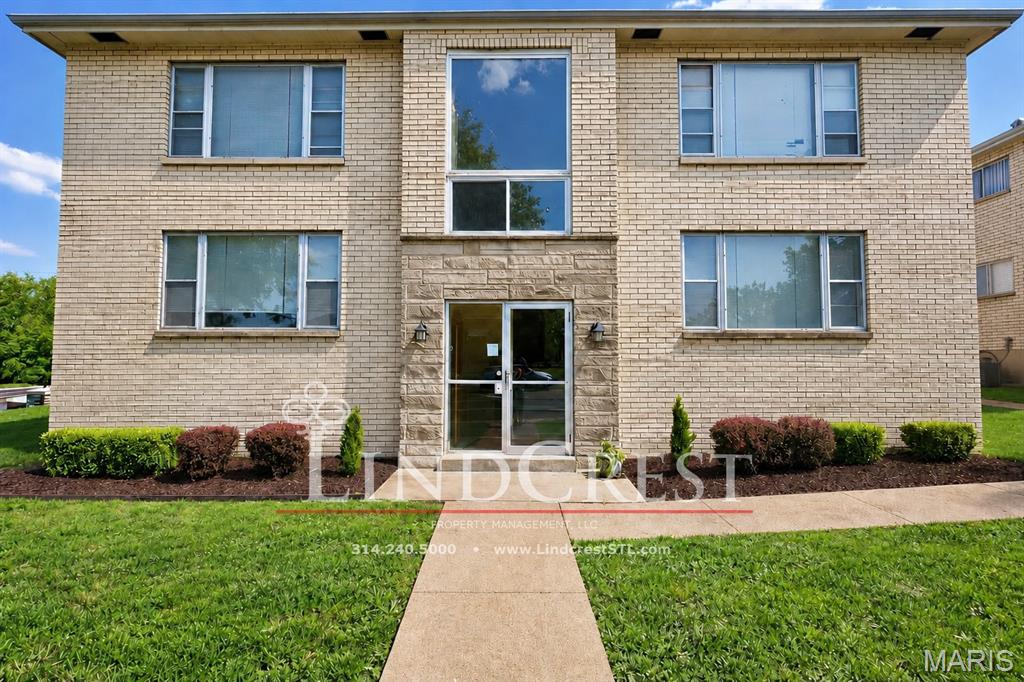 7422 Gravois Avenue