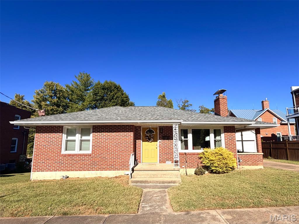 215 4th Street