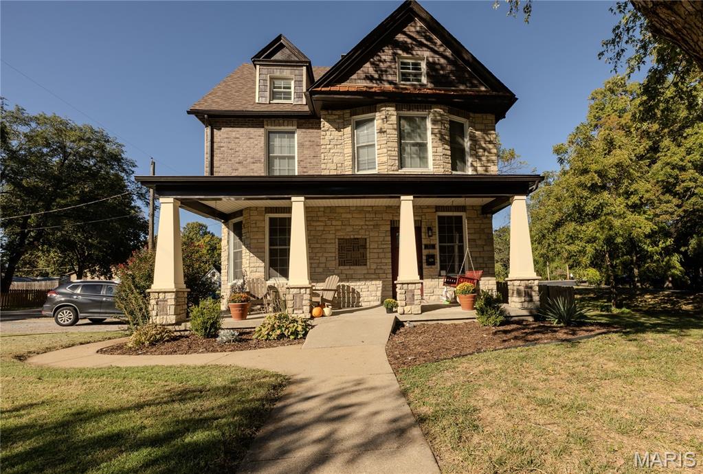 511 Main Street