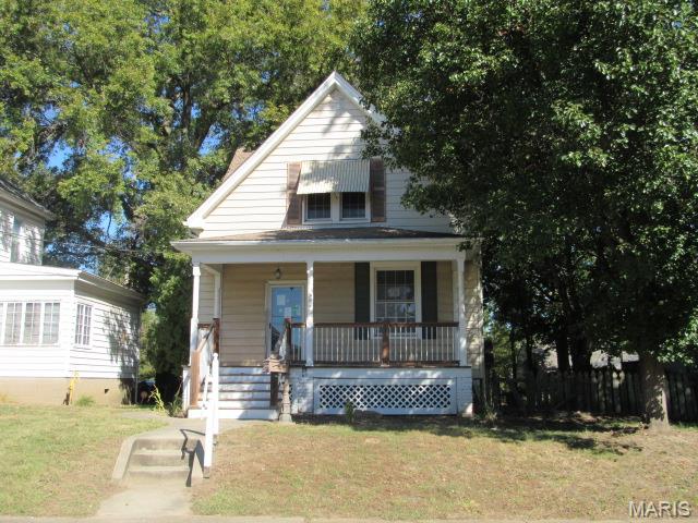 1827 A Street
