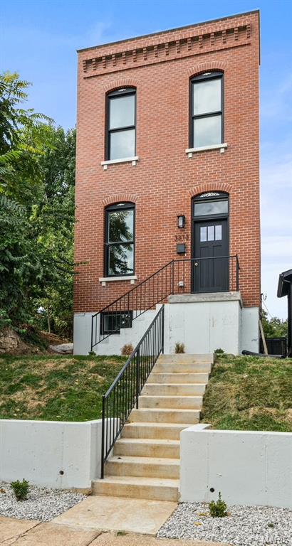 3313 Missouri Avenue